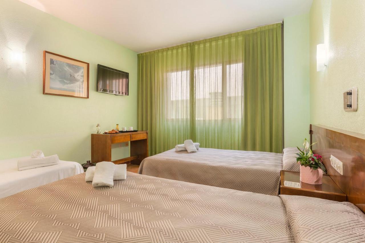 Hotel Sierra De Arcos Андорра Екстер'єр фото