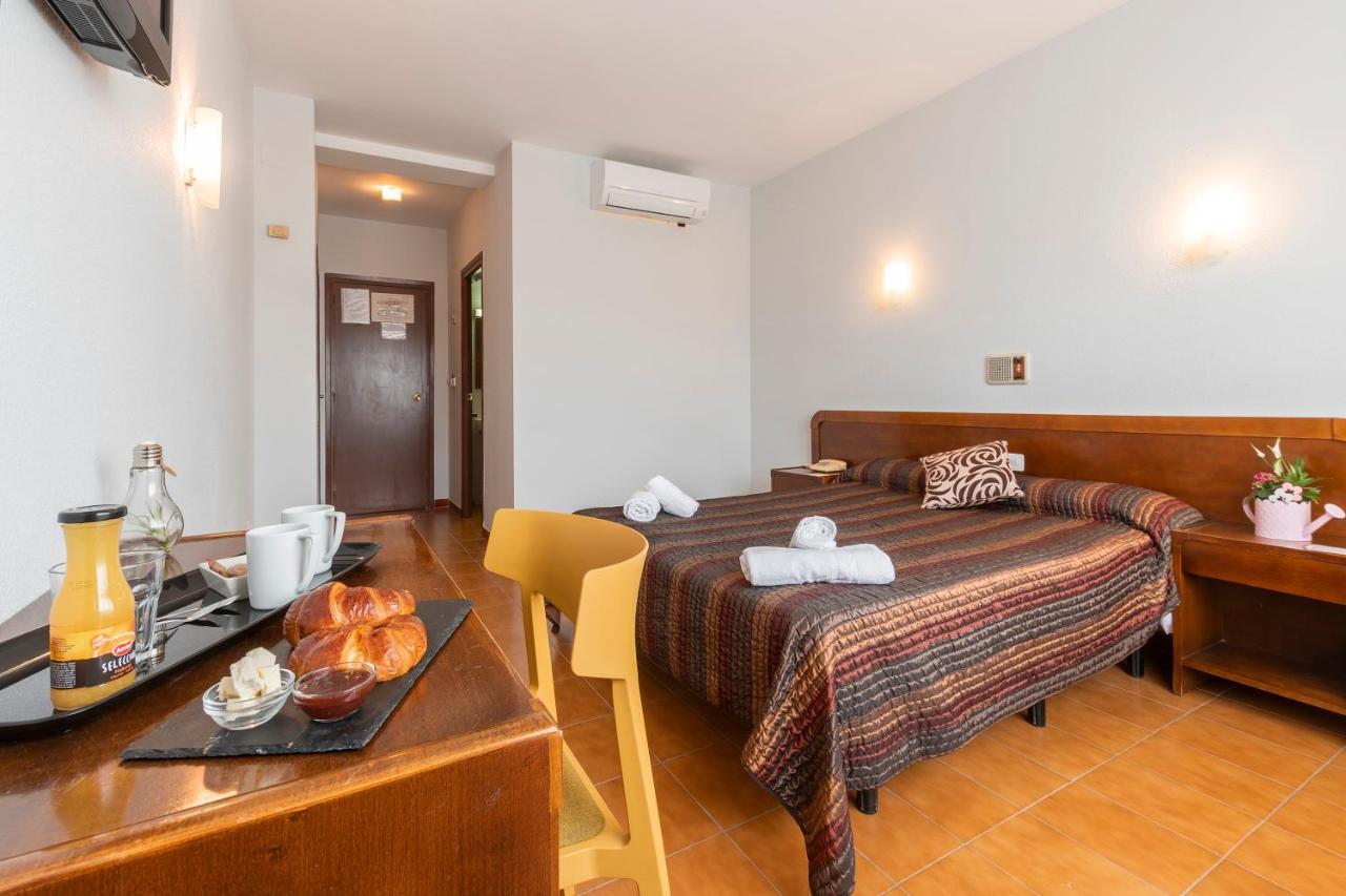 Hotel Sierra De Arcos Андорра Екстер'єр фото